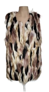 $240 BEAUTIFUL ROMEO & JULIET COUTURE MULTICOLOR FAUX FUR VEST NWT M - Picture 1 of 2