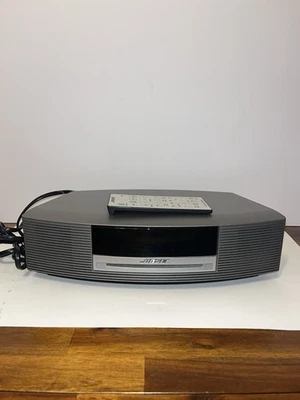 Reproductor de CD con sistema de música Bose Wave - gris grafito FUNCIONA MUY BIEN Foto 1 de 4