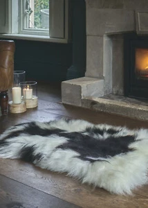 Natural Spotted Icelandic Sheepskin Extra Large Premium Sheep Skin Super Soft - Picture 1 of 2