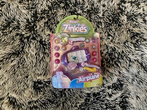 NEU VERSIEGELT SQUINKIES ZINKIES FLUGZEUG SET FIGUREN HAUSTIERE 12-TEILIG BLIP NEU IM KARTON - Bild 1 von 2