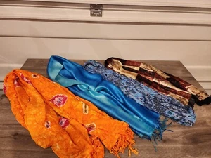 (4) Schal Konvolut für Damen  - Bild 1 von 2