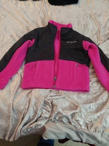 Childs Jacket Columbia Size 3T Pink Black Front Zipper Front Zippered Pockets - Picture 1 of 3