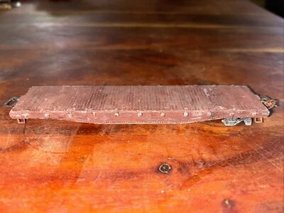 HO Mantua Flat Car Unlettered, Brown, All Metal. No Rails Needs TLC. - Image 1 of 4