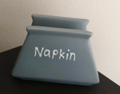 Portatovaglioli Shabby Chic Ceramica Colore grigio topo portatovaglioli scritta - Immagine 1 di 2