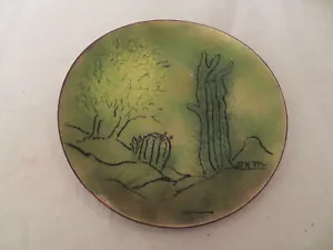Plato de cactus de colección de mediados de siglo MCM esmaltado sobre cobre patrón verde firmado DHM - Imagen 1 de 6