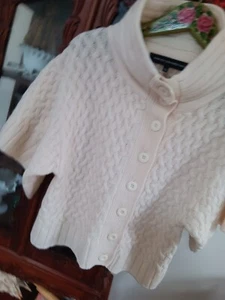 "FRENCH CONNECTION" CREAM..70% ACRYLIC..30% WOOL S/ S CARDIE...SIZE 12-14 - Picture 1 of 7