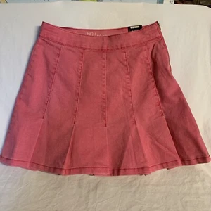 No Boundaries Women's Juniors Pink Pleated Skirt - Size 5 - NWT - Picture 1 of 12