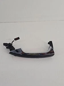 08-11 Mercedes W204 C63 AMG C300 Front Left Driver Side Exterior Door Handle OEM - Picture 1 of 8