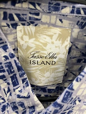 Elegant Big Gents Short-Sleeve Easy-Wear Shirt. Casual/Dress-wear It untucked! - Image 1 of 4