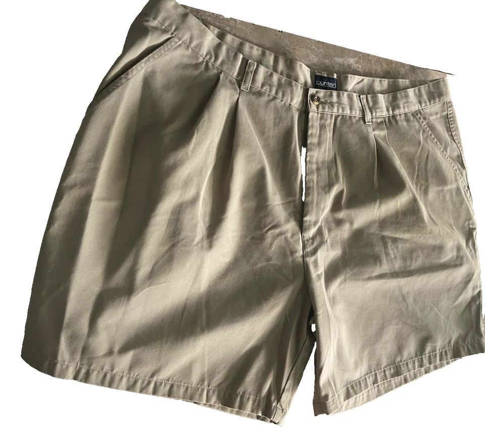 Pantalones cortos Puritan para hombre talla 44. Frente plisado. Cortos caqui Foto 1 de 4