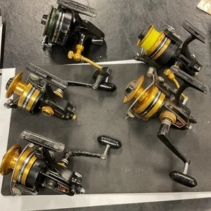 5 carretes giratorios Penn SS vintage EE. UU. (1 lote 1 precio) vendidos como están - Imagen 1 de 10