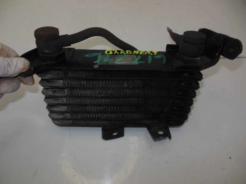 Enfriador de aceite de transmisión 1991 92 Isuzu Impulse turboalimentado Foto 1 de 3