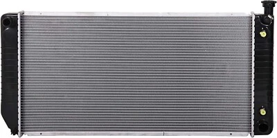 Radiator For 1996 1997 1998 1999 Chevrolet K2500 Suburban Foto 1 de 4