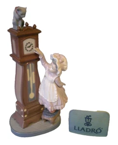 Lladro "Bedtime" (5347) Girl, Cat & Grandfather Clock Figurine. Retired Model - Picture 1 of 10