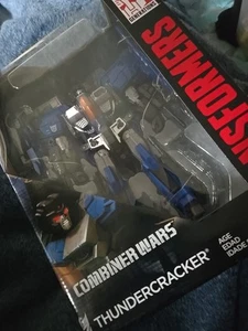 Transformers Combiner Wars Leader Class Thundercracker NEW IN BOX - Picture 1 of 24