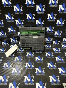 ABB DSQC327A 3HAC17971-1 I/O MODULE - Picture 1 of 4