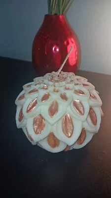 Lotus Shaped Scented Candle - Image 1 of 3