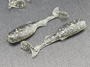 (16) - 2" Mighty Minnow "Disco" GRUBS BAIT JIGS CRAPPIE PANFISH - Picture 1 of 3