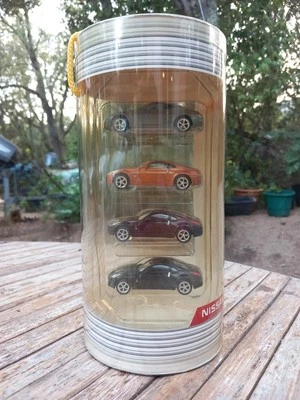 NOREV 1/64 3 INCHES COFFRET DE 4 NISSAN FAIRLADY Z COLLECTION EDITION JAPON  - Photo 1/4