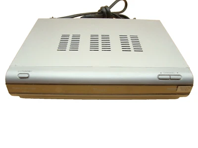 Tivax STB-T8 Digital to Analog Converter Passthrough Box Remote not included - Image 1 of 4