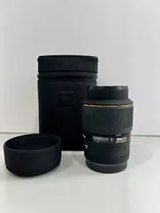Sigma 105mm F2.8 EX DG Macro Lens, Canon AF mount  - Picture 1 of 5