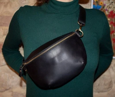 Sac banane femme en cuir de qualité, sac femme en cuir pour voyage, sac ceinture - Photo 1/4