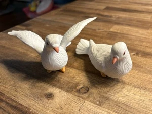 Home Interior Love Doves #8856 Set Of Porcelain Figurines Birds Vintage EUC - Picture 1 of 7