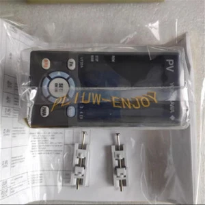NEW 1PCS Yokogawa UT32A-000-11-00 Temperature Controller - Picture 1 of 5