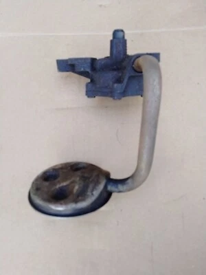 MOPAR 318-360 DODGE TRUCK OIL PICKUP AND PUMP - Image 1 of 2