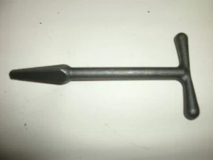 LLAVE DE ENTRENADOR, TRIUMPH TR2 TR3 TR3A DZUS FASTNER HERRAMIENTA DE MANGO EN T FUNDIDA, JAGUAR - Imagen 1 de 1