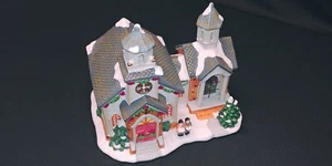 Ferienhaus Akzente beleuchtete Dorfkirche Porzellan Belk inkl. - Bild 1 von 9