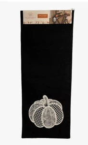 Rachel Ashwell Farmhouse Table Runner White Pumpkin Black Halloween Thanksgiving - Picture 1 of 7