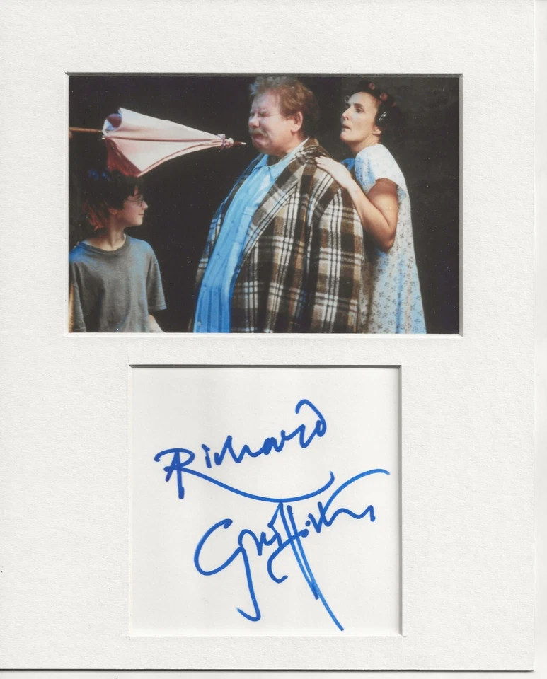 Richard Griffiths harry potter signed genuine authentic autograph UACC RD COA - Image 1 of 1