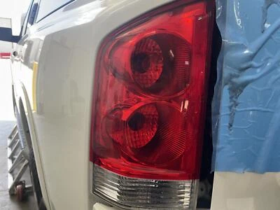 Used Left Tail Light Assembly fits: 2014 Nissan Armada from 1/05 Left Grade A - Image 1 of 4