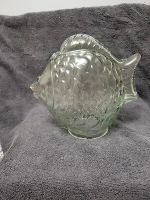  Pez luminaria de vidrio transparente Pottery Barn  Foto 1 de 4