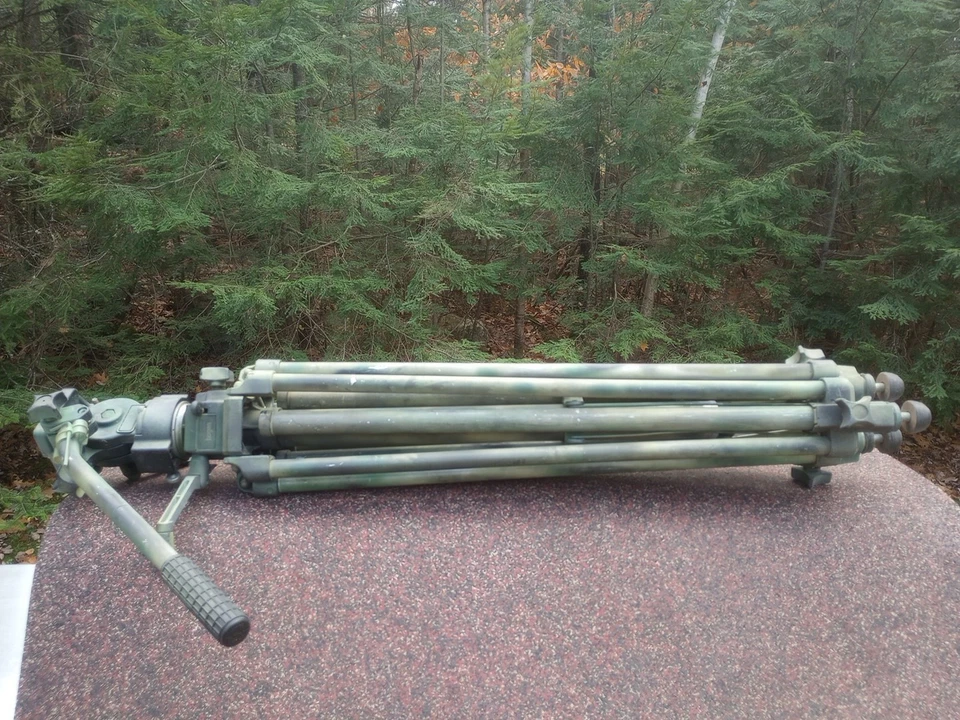 Spray Painted Camo BOGEN 3046 PROFESSIONAL tripod Used Fully Functioning 6-ft+ - Image 1 of 4