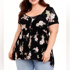 Blusa Babydoll Torrid Super Suave Botón Floral Fluida Mujer 1X Etérea - Imagen 1 de 8