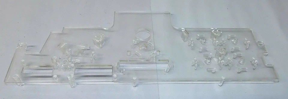 1998 GMC Suburban K1500 5.7L 4x4 IP Gauge Cluster Internal Cover 16176837 - Image 1 of 4