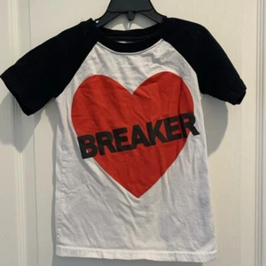 Boys Size 6 Valentines Heart Breaker Short Sleeve TShirt Black White Red Casual - Picture 1 of 5