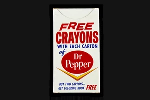 Caja De Colección De Crayones Gratis Con Cada Dr Pepper Soda Pop Cartón Tienda Promoción - Imagen 1 de 4