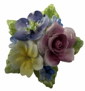 Spilla bouquet di fiori vintage spilla artone osso Cina made in England - Foto 1 di 7