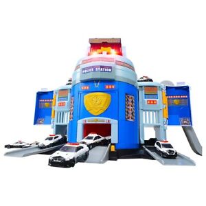 Takara Tomy Tomica Gurutto Deformation! DX Police Station Mini Car Toy 
