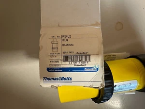 Thomas & Betts 9P54U2 Pin and Sleeve Receptacle Plug 50A 250VAC - Picture 1 of 3