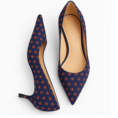 Talbots Biqueira Apontada Salto Gatinho Bombas Tecido Floral Marinho Tamanho 6M Micro Floral - Imagem 1 de 4