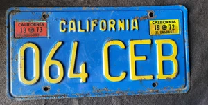 1972-1973 California gelb auf blau Nummernschild: #064-CEB - Bild 1 von 2