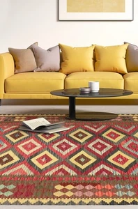 Vintage Hand Woven Carpet 5'3" x 7'10" Traditional Wool Kilim Rug - Picture 1 of 3