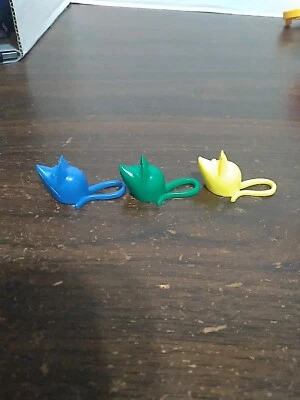 1999 Milton Bradley 鼠标陷阱替换件 3 个鼠标令牌 — 第 1/4 张图片
