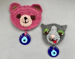 Decoración colgante de pared hecha a mano de oso o gato con mal de ojo, decoración de habitación infantil - Imagen 1 de 14