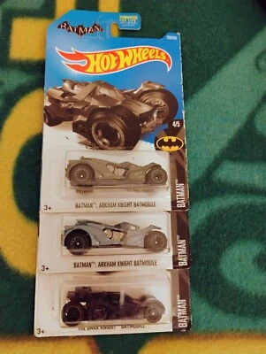 HOT WHEElLS Batman Batmobile Lot Of 3 2016 #228 #229 2017 #267 Arkham Knight  - Image 1 of 4