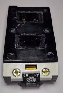 CONTACTOR DE BOBINA DE REPUESTO GE SPECTRA 700, CR7XC4AB, 220-240V - Imagen 1 de 5